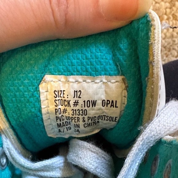 Riedel White Skates with Blade Covers - Sz J12 - Picture 5 of 8